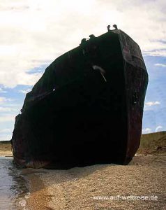 Usbekistan: Schiffsfrack am Aralsee