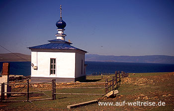 Russland, Baikalsee, Kirche, Chuschir, Orthodox, Glauben, Resigion, Haus, Gebäude, blau, Himmel, Berge