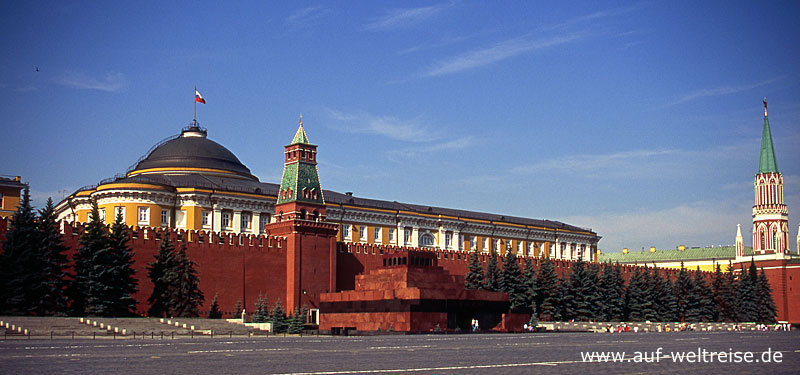 Russland, Moskau, Lenin Mausoleum, Kreml, Roter Platz,Basilius, Kathedrale, russisch, orthodox, Kirche, Platz, Spasskij Turm, Nacht, Himmel, blau